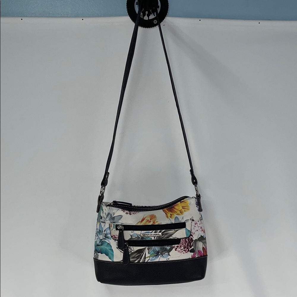 STONE MOUNTAIN USA LEATHER FLORAL CROSSBODY BAG FTL-11-128